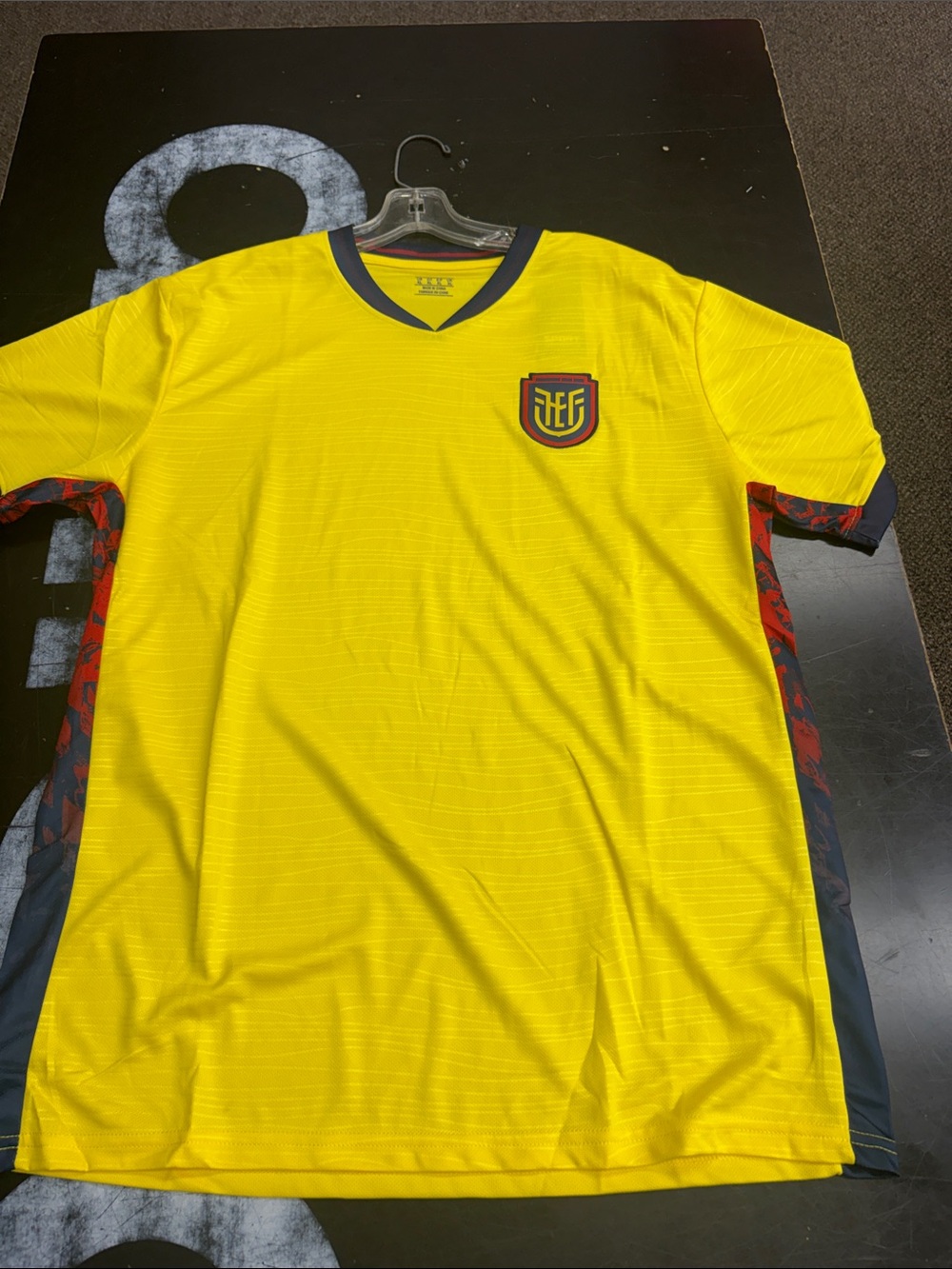 Ecuador 🇪🇨 Adult XL Jersey